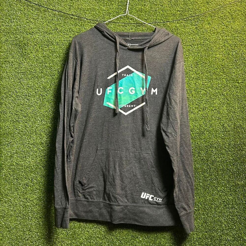 Ufc Men's Grey and Black Hoodie